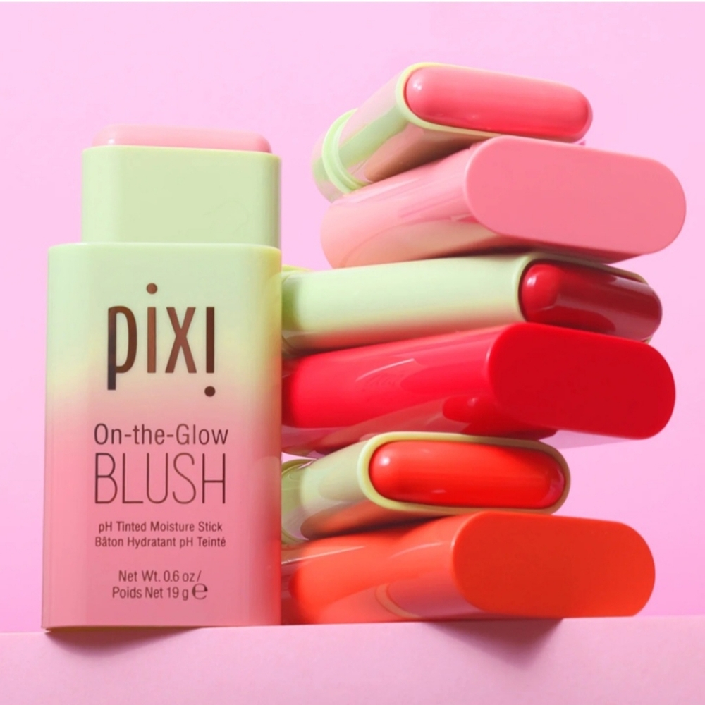 Pixi On the Glow Blush in Fleur